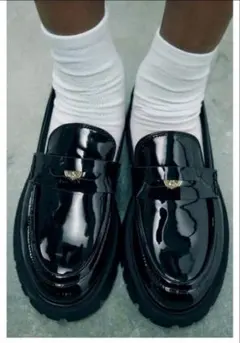 ZARA コインローファー エナメル 厚底