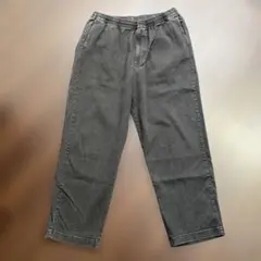 ユニクロ　グレー ワイドストレートパンツ Lサイズ