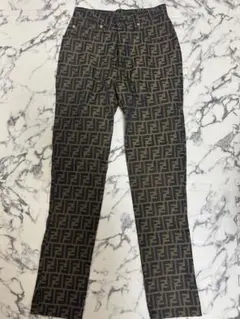 2025年最新】フェンディ パンツ ズッカ柄の人気アイテム - メルカリ