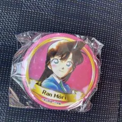 米花商店街　コナン百貨店　探偵社　青山剛昌ふるさと館　毛利蘭　ガチャ　缶バッジ