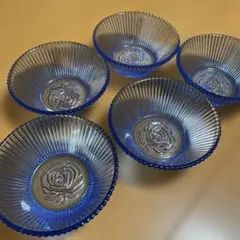 バラ柄　昭和レトロ　かき氷容器　ガラス食器　青　薔薇模様