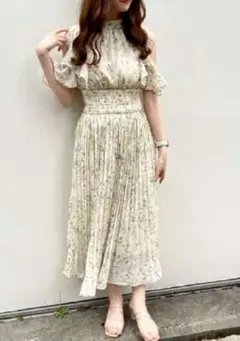 INGNI イング 花柄肩あきフリル ワンピース М