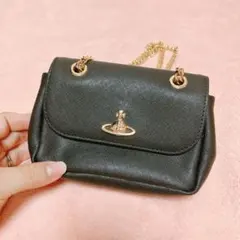 【美品】SAFFIANOショルダーバッグS ブラック　黒 チェーンミニバッグ
