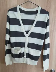 ストライプニットカーディガン