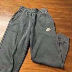 Nike グレー スウェットパンツ 140 裏起毛