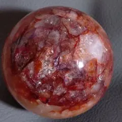 虹まみれ♡　レッドファイアクォーツ　スフィア　丸玉　天然石　台座付き　6.8cm