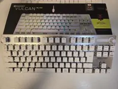 《お買い得！》ROCCAT VULCAN TKL PRO ホワイト 赤軸