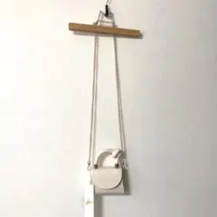 yuue' チェーン付きミニバッグ　未使用品