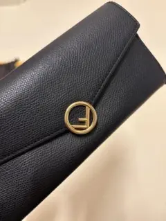 ほぼ新品！定価9万！FENDI 長財布 - メルカリ