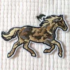 馬 刺繍ワッペン アップリケ 迷彩柄