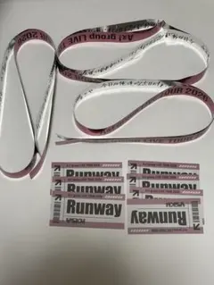 Aぇ! group LIVE TOUR 2026 Runway 銀テープ　落下物