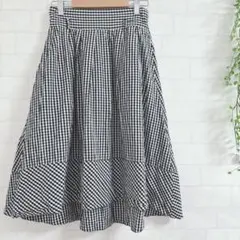 【NICE CLAUP】チェック柄 アシンメトリー ボリューム裾 スカート♥のサムネイル