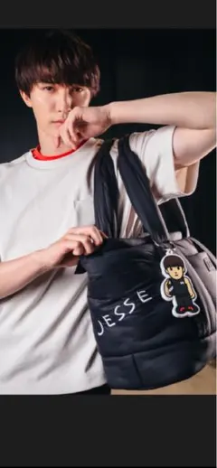 UNDER ARMOUR JESSE コラボレーションバッグ SixTONES - メルカリ