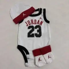JORDANベビーロンパース3点セットのサムネイル
