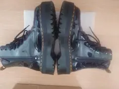 Dr. Martens エナメル ブラックブーツ厚底☆美品☆