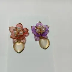 イヤリング　花柄　ハンドメイド　赤・紫　ハート　アクセサリー