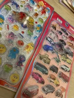 セサミストリート トミカ シール 2枚セット　プチドロップステッカー
