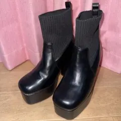 黒 ニットソックススタイル プラットフォームヒールブーツ