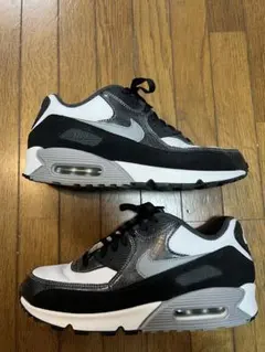 Item thumbnail for item 2220470c-d123-4281-9692-26cd121f73d8