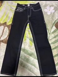 TRUE religion ストレートデニム