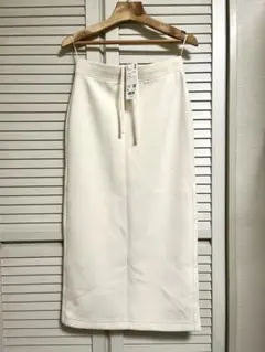 【未使用タグ付】ユニクロ　スカート