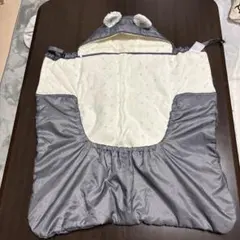 フード付きグレーおくるみ・ブランケット