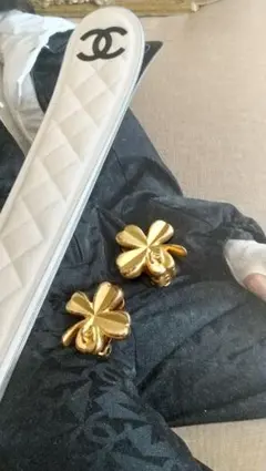 シャネル ゴールド クローバー イヤリング ヴィンテージ