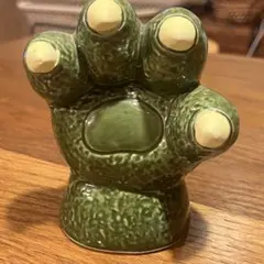 Item thumbnail for item d7698dac-8e8b-484c-a25b-365ce503e0f1