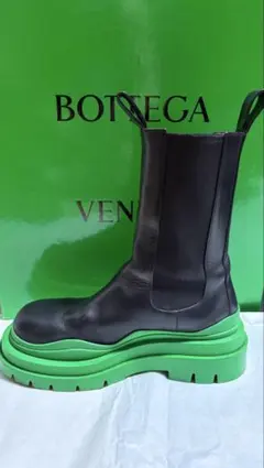 BOTTEGA VENETA ボッテガ タイヤブーツ 緑 41 27.0cm相当のサムネイル