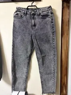 SHEIN グレー デニムパンツ Mサイズのサムネイル