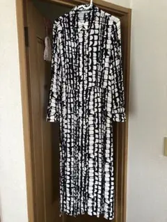 最終お値下げZARA ロングワンピース