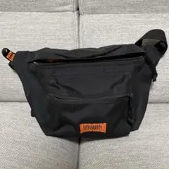 UNIVERSAL OVERALL ボディバッグ 黒