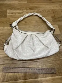 MONO COMME CA編み込みショルダーバッグ