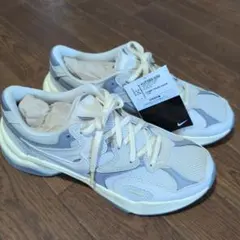 NIKE V2K RUN HJ7289-030 スニーカー