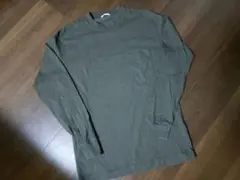 10月末まで☆オリーブグリーン 長袖ポケットTシャツ