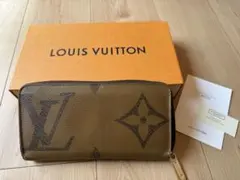 LOUIS VUITTON ルイヴィトン　長財布　ジッピーウォレット