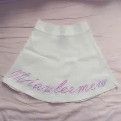 Miauler Mew (ミオレミュー) ロゴ入りスカート 白のサムネイル