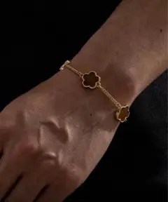 【新品未使用】ブレスレット　クローバー