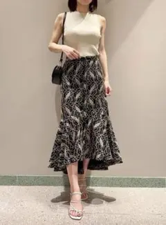 【美品】スナイデル＊レースフロントボタンスカート