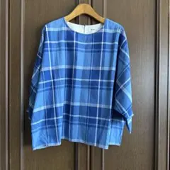 美品　サニークラウズ　ドルマンスリーブブラウス　チェック柄のサムネイル