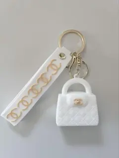 CHANEL♡シャネル ミニバッグ型 キーホルダー チャーム ノベルティ 白