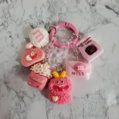 じゃらじゃらキーホルダー モンスター ピンク