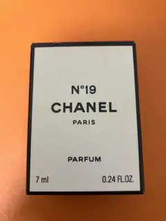 2025年最新】シャネル no.19 PARFUM 7mlの人気アイテム - メルカリ