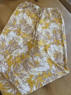 ROPEPICNIC ボタニカル柄 ワイドパンツ イエロー ベージュ　Mサイズ