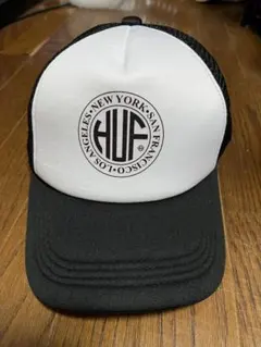 HUF トラッカーハット ホワイト ブラック