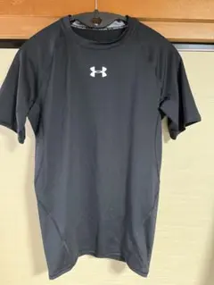 Under Armour 黒 半袖 アンダーシャツ