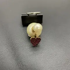 Dior トライバルピアス ハート レッド