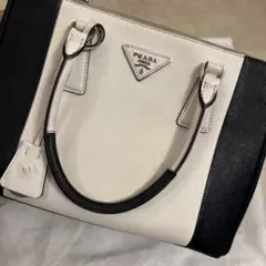 PRADA バッグ