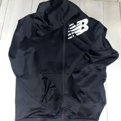 New Balance 黒 フルジップ パーカー M