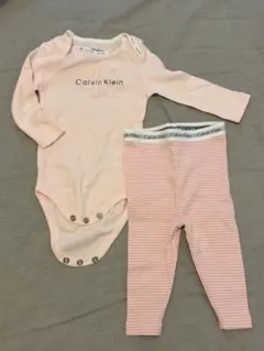 Calvin Klein ベビー ロンパース パンツ セットのサムネイル